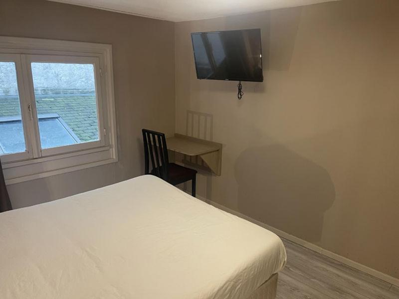 Hotel De La Gare Châteauroux Екстериор снимка